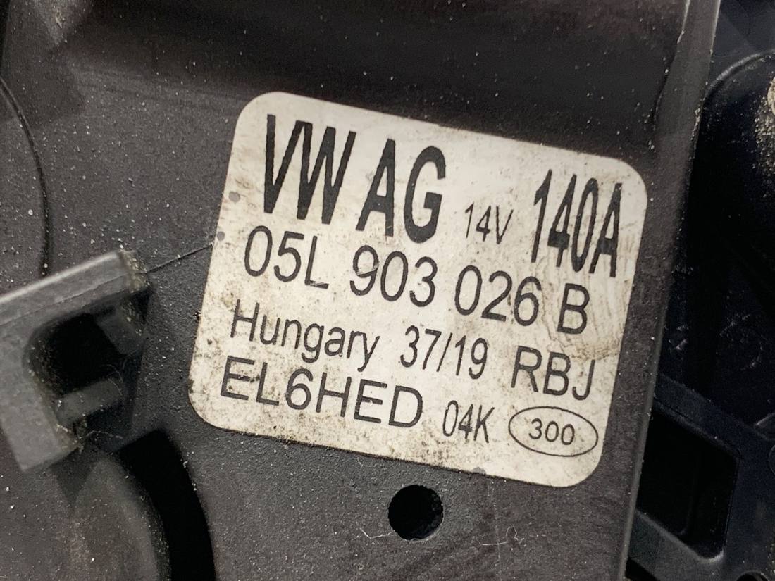 Генератор Volkswagen Passat B8 05L903026B — фото детали 4