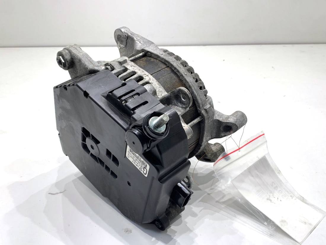 Генератор Mazda 3 C4TB5091E — фото деталі 2