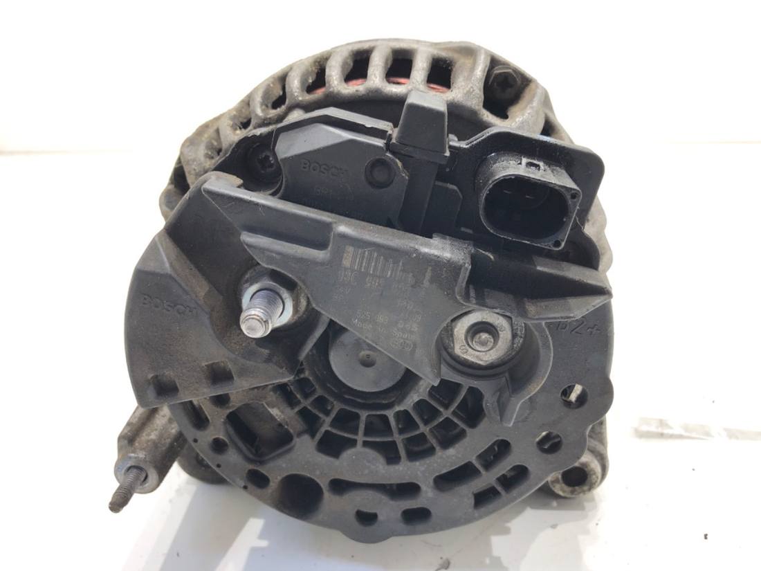 Генератор Volkswagen Scirocco 03C903023A — фото деталі 2