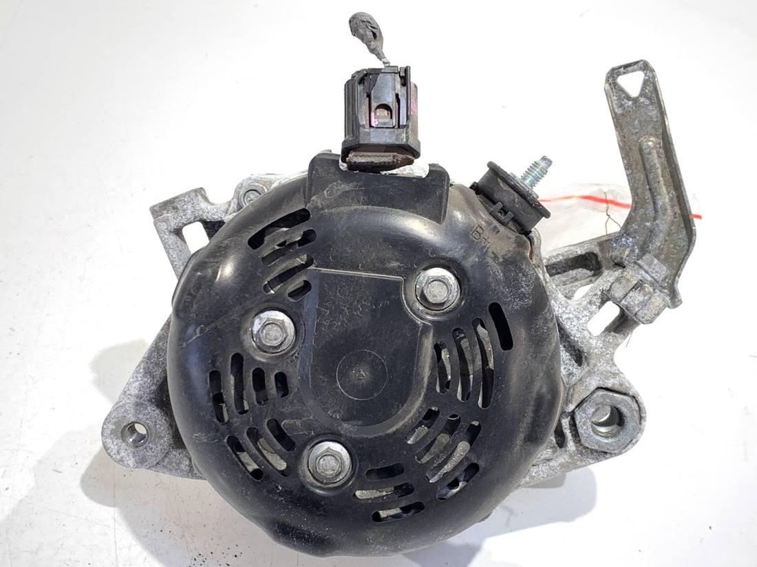 Генератор Toyota Yaris 4 27060-0Y380 — фото деталі 3