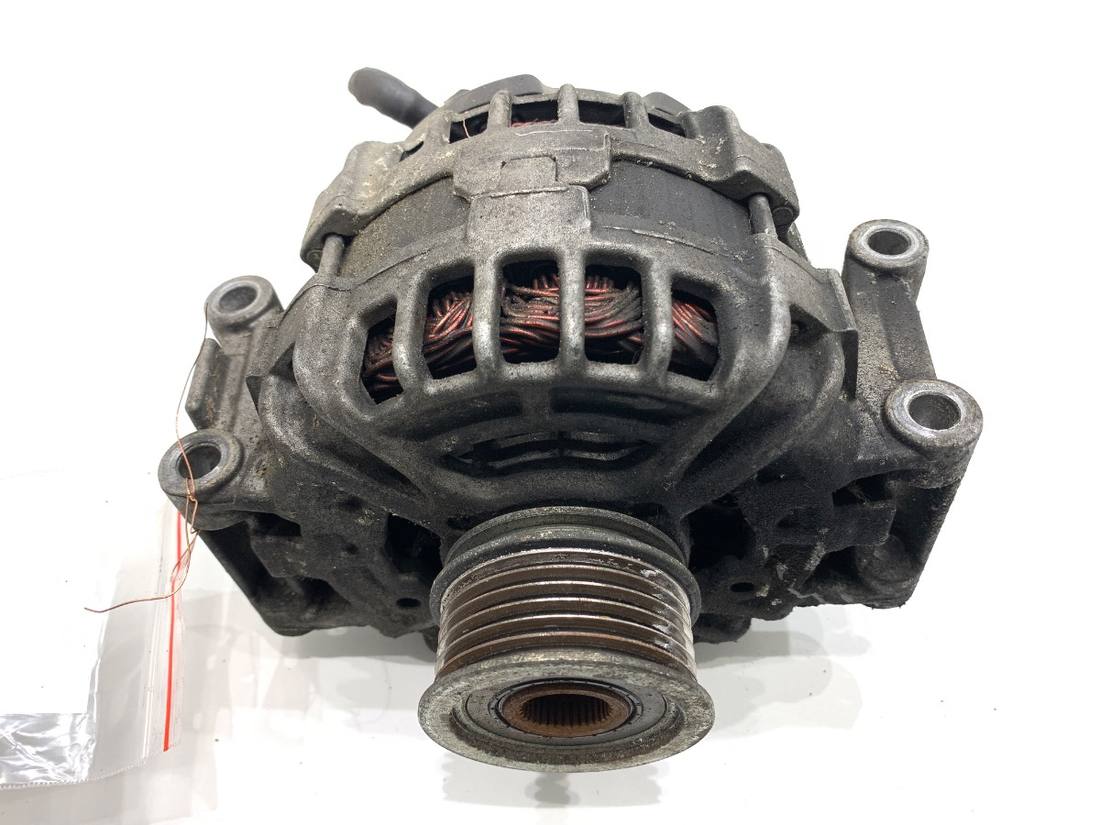 Генератор Volkswagen Passat B7 06K903023