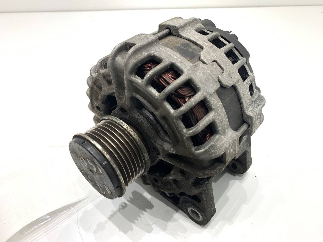 Генератор Renault Megane 4 231004EA0A — фото деталі 2