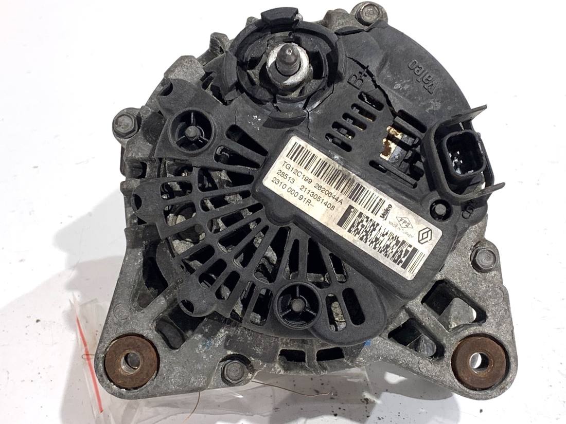 Генератор Dacia Duster 231000091R 2620644A — фото детали 3