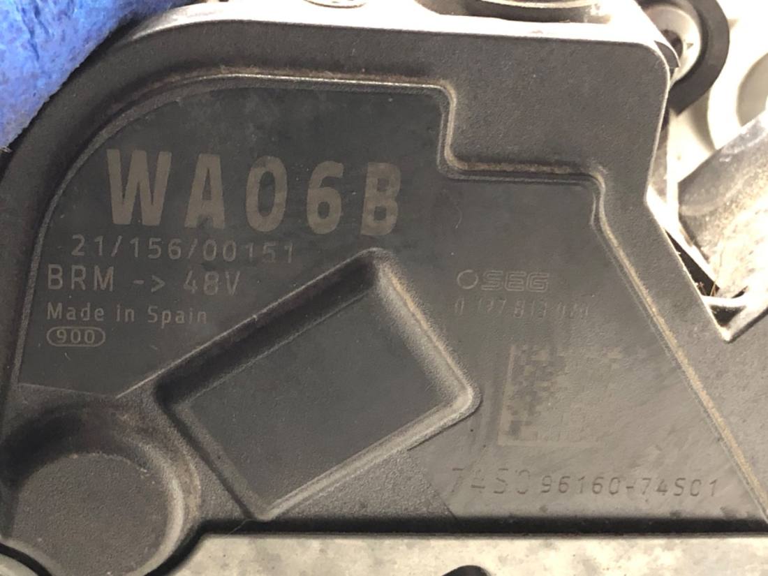 Генератор Suzuki Sx4 WA06B — фото деталі 5