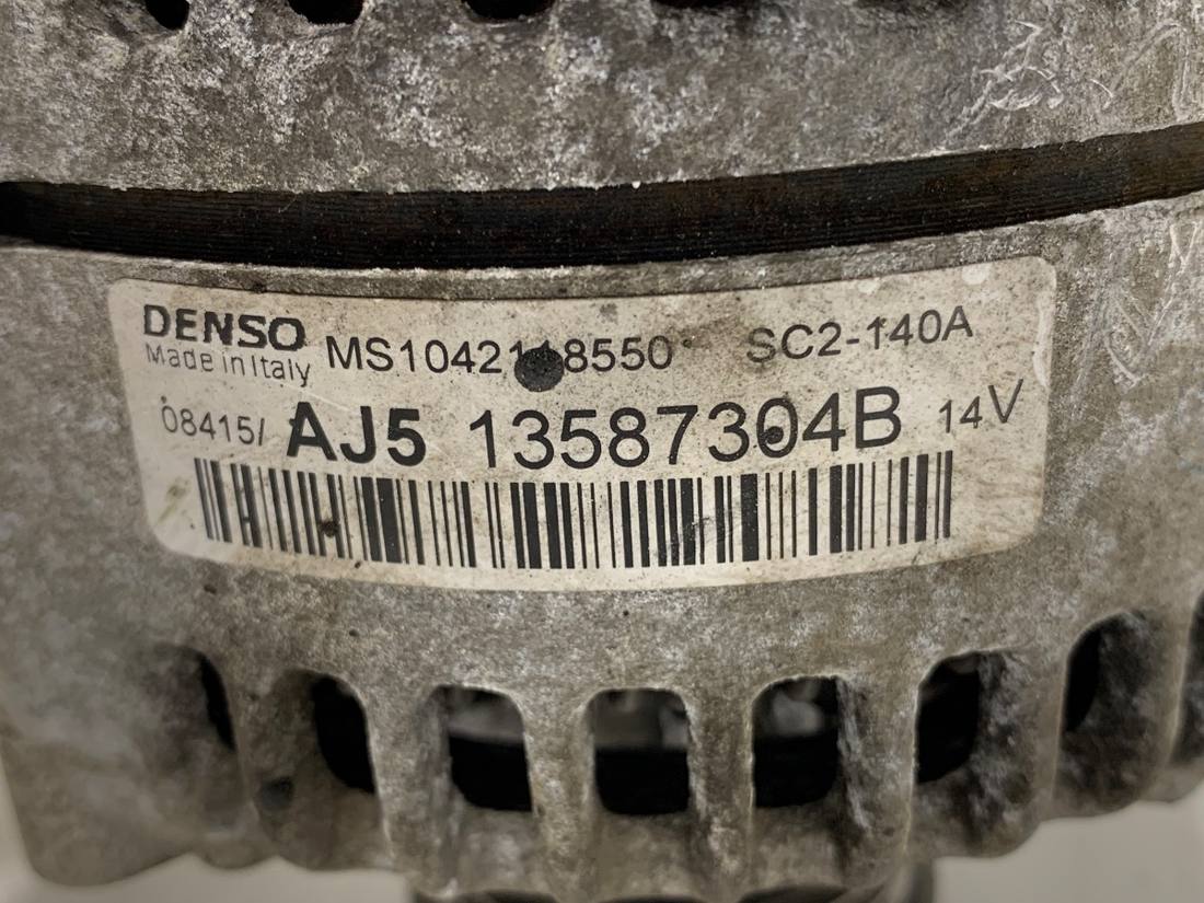 Генератор Opel Zafira C 13587304B — фото деталі 4