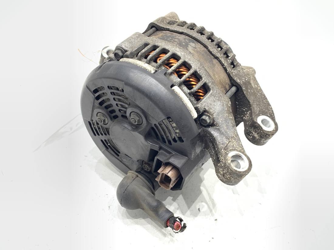 Генератор Ford Mondeo DG1T-10300-FA — фото детали 2