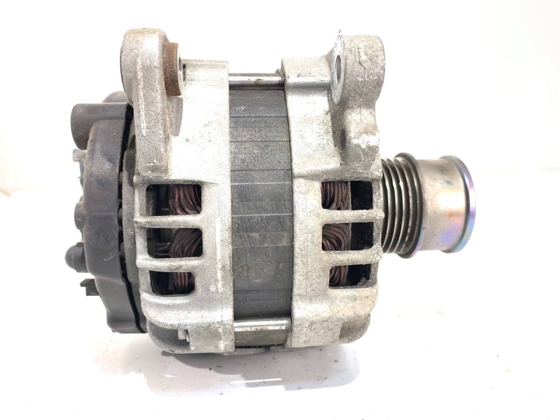 Генератор Seat Leon 04C903023T — фото деталі 2