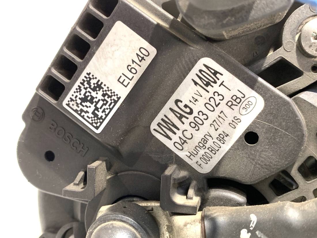 Генератор Seat Leon 04C903023T — фото деталі 4
