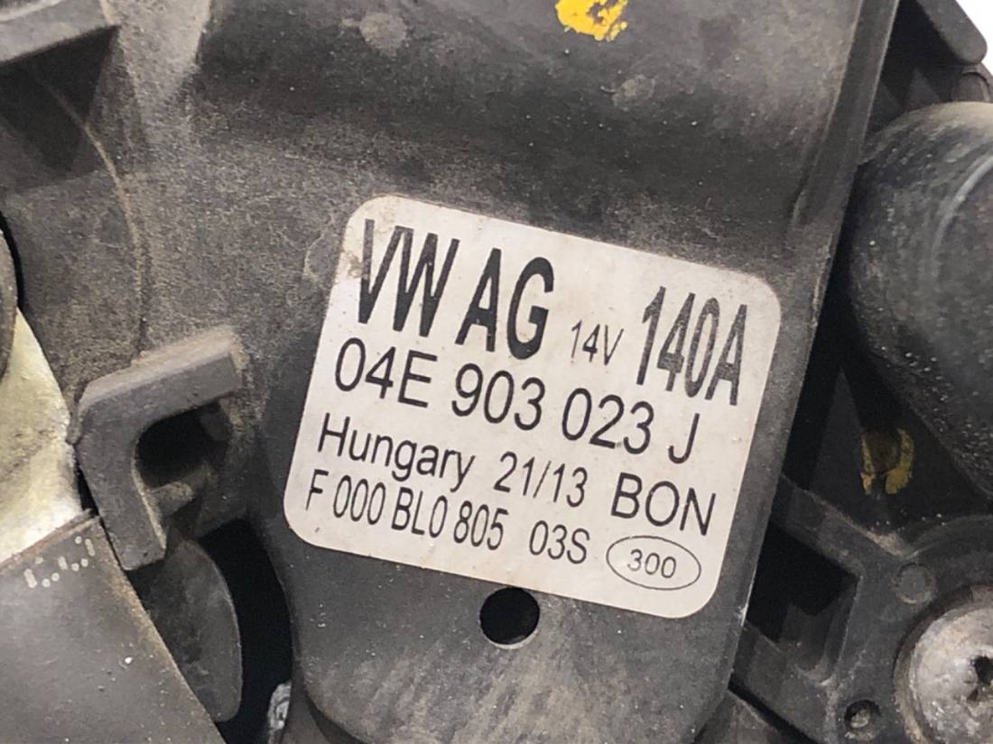 Генератор Volkswagen Golf 7 04E903023J — фото детали 4