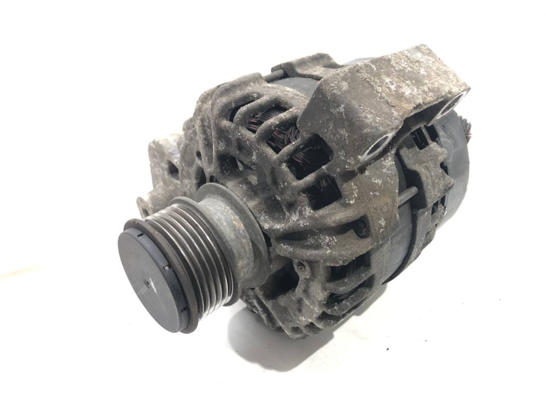 Генератор Volvo V70 30659675