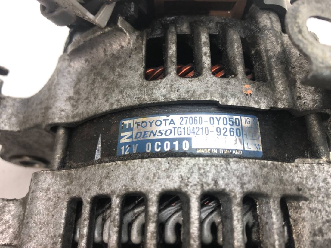 Генератор Toyota Auris 27060-0Y050 — фото деталі 3