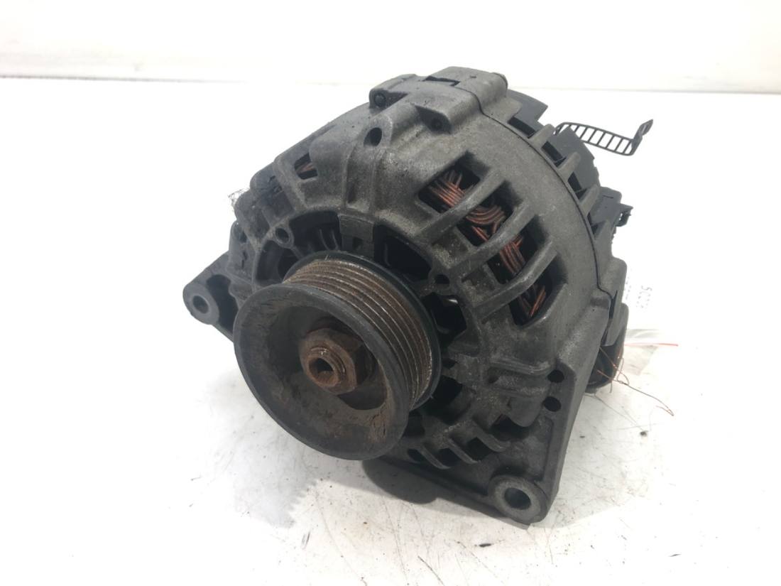 Генератор Audi A4 B6 SG14B012