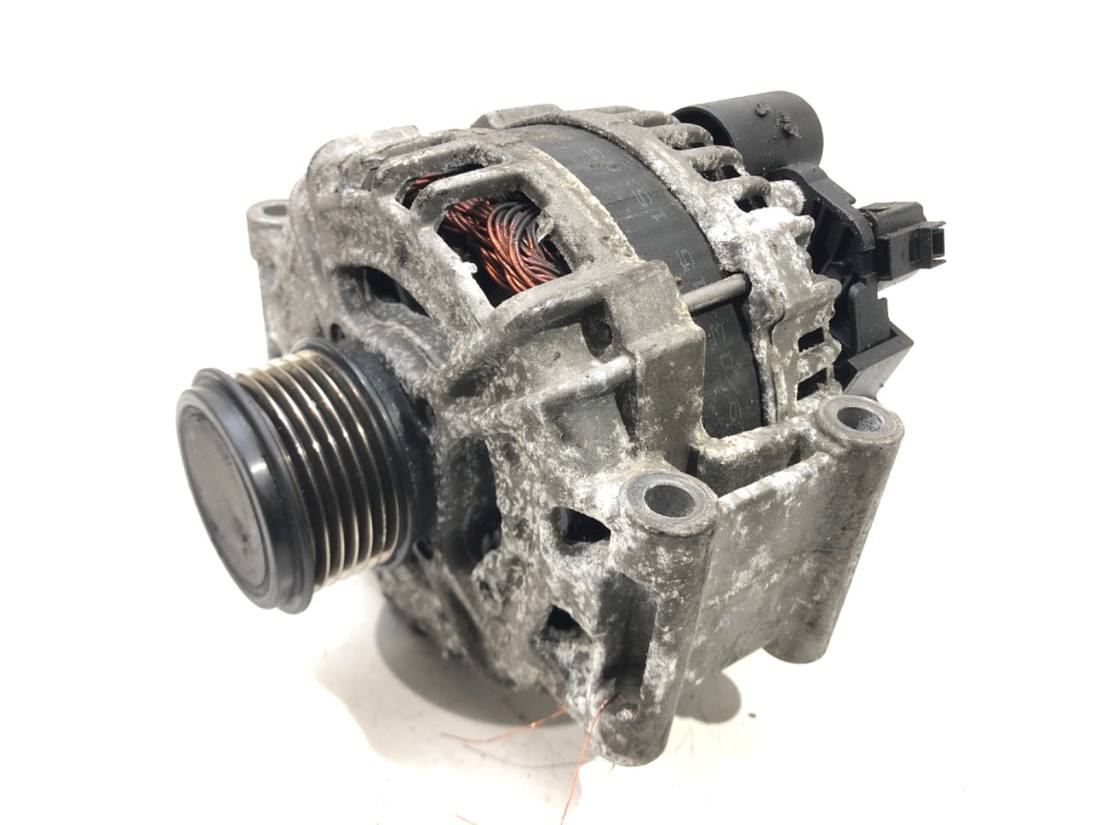 Генератор Audi A4 B8 06H903018J