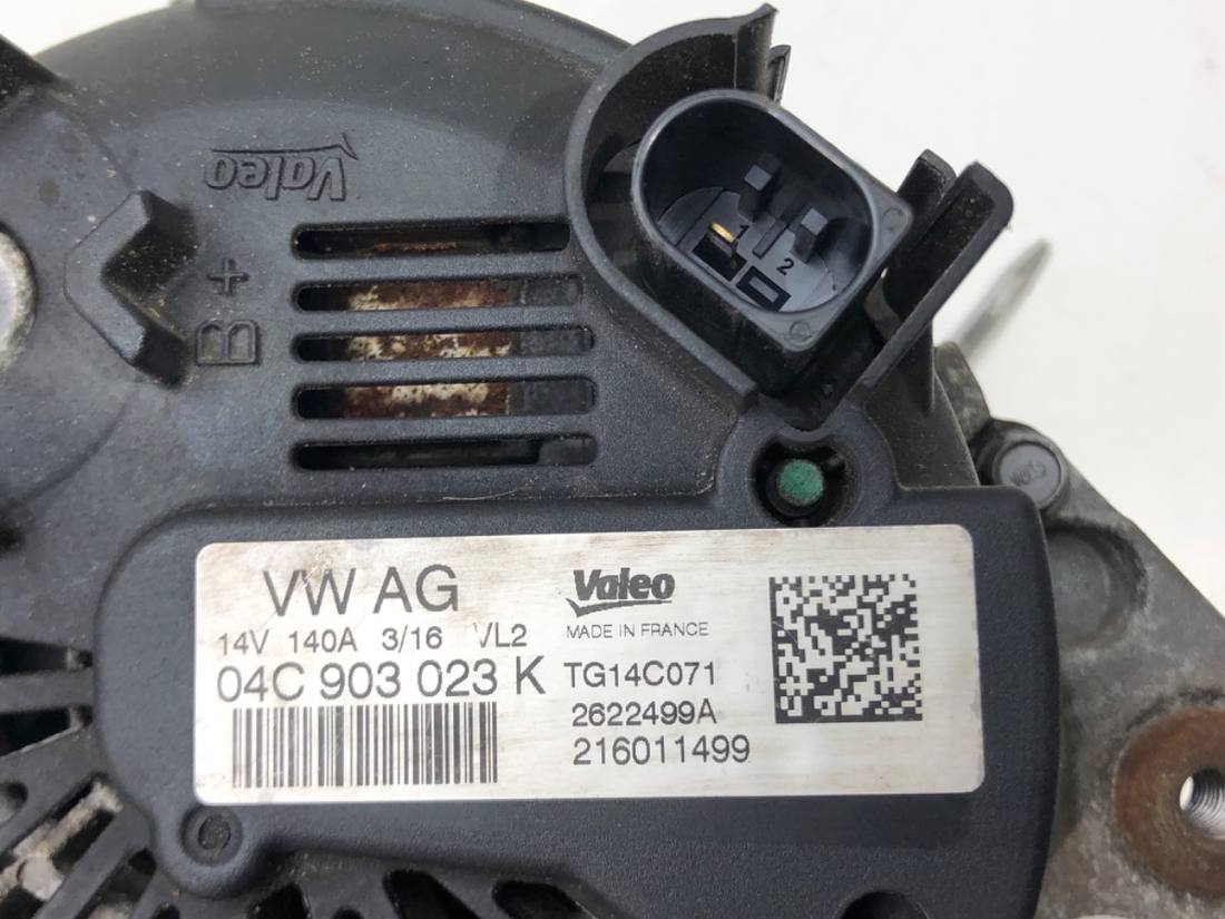 Генератор Volkswagen Golf 7 04C903023K — фото деталі 3