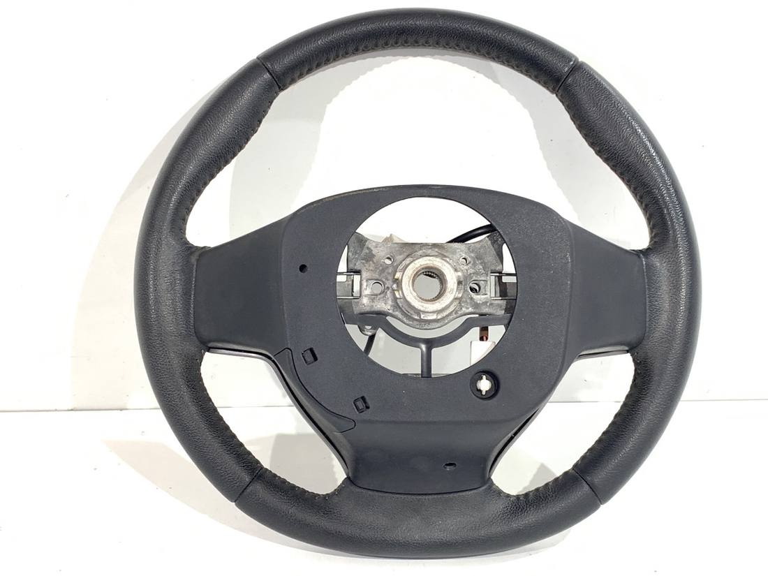 Руль Toyota Yaris 4 45100-0D490C1 — фото детали 4