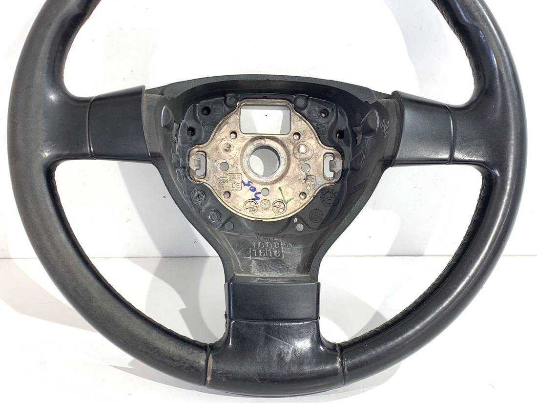 Руль Volkswagen Passat B6 1K0419091M — фото детали 2