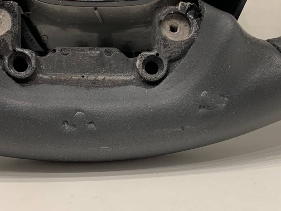 Руль Toyota Yaris 3 — фото детали 5