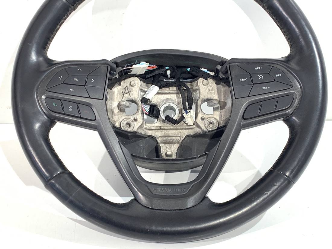 Кермо Jeep Cherokee — фото деталі 2