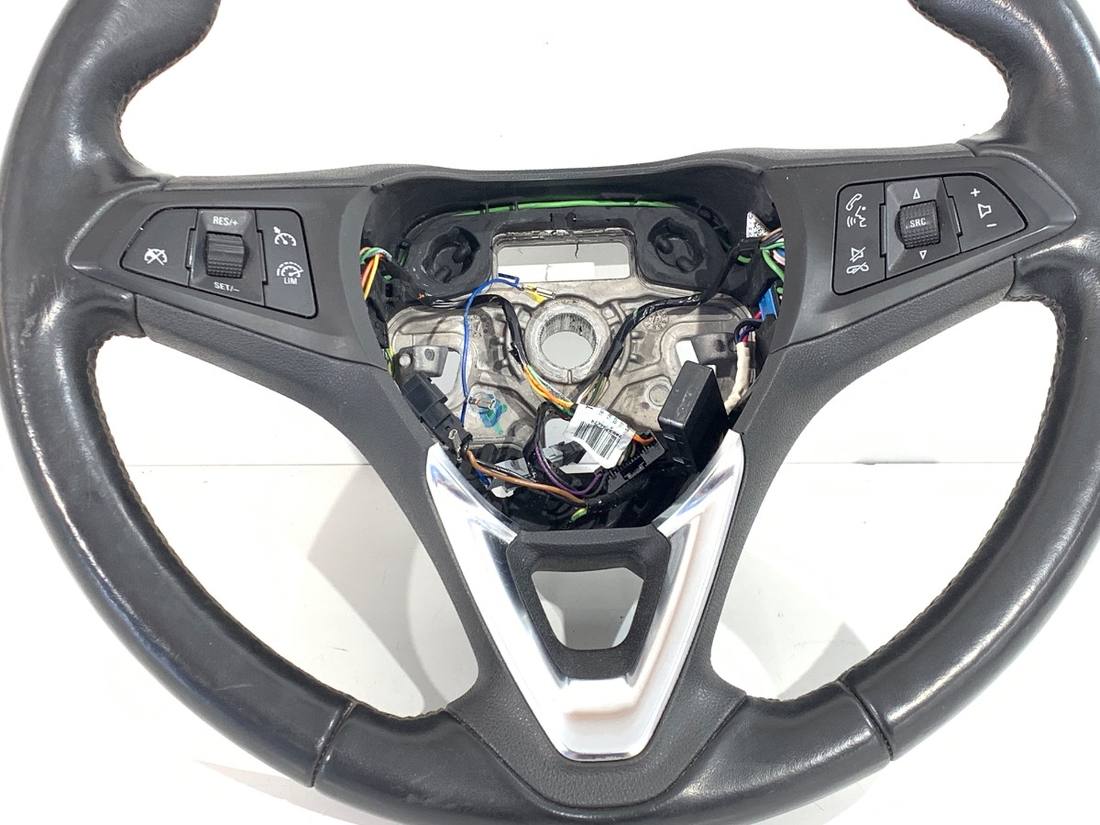 Руль Opel Zafira C 39115481 — фото детали 2