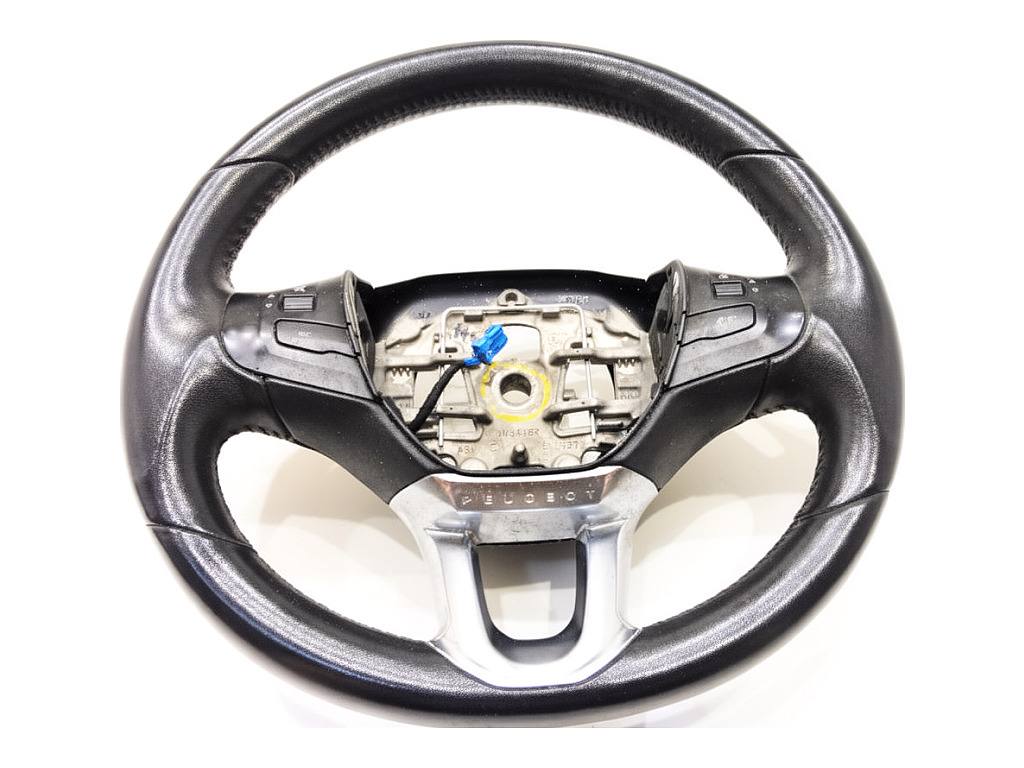 Кермо Peugeot 208