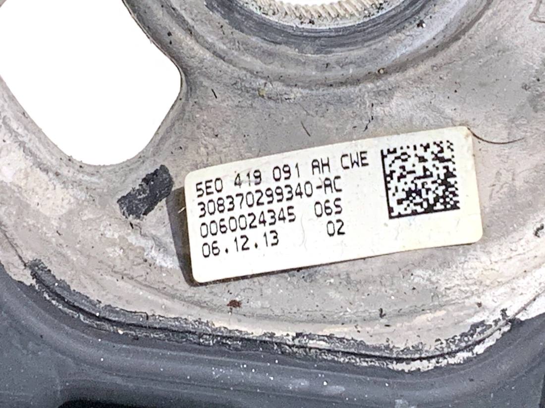 Руль Skoda Octavia 3 5E0419091AH — фото детали 8