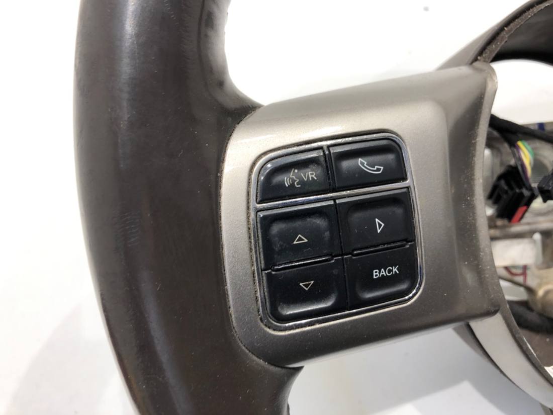 Кермо Jeep Grand Cherokee — фото деталі 5