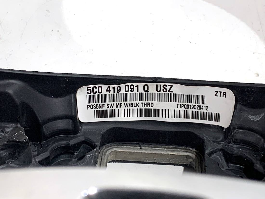 Руль Volkswagen Jetta 5C0419091Q — фото детали 6