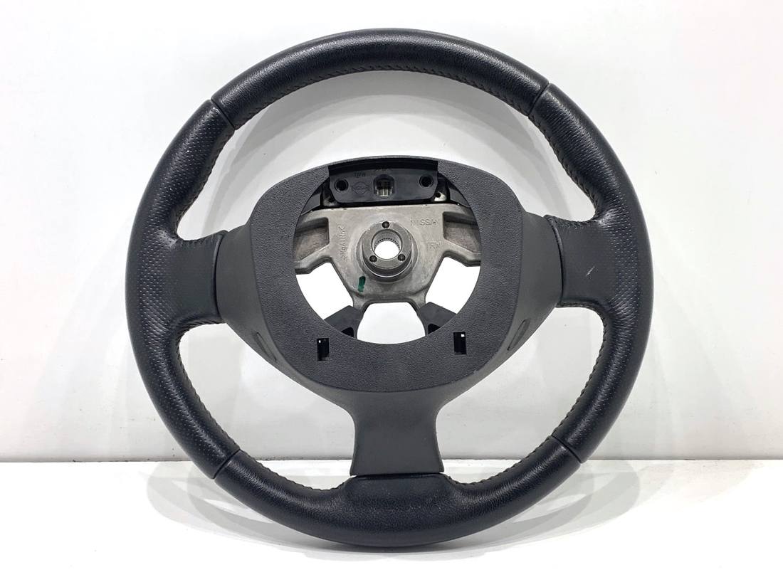 Руль Nissan Juke 484301KB3C — фото детали 2