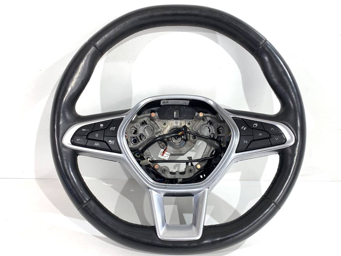 Кермо Renault Arkana