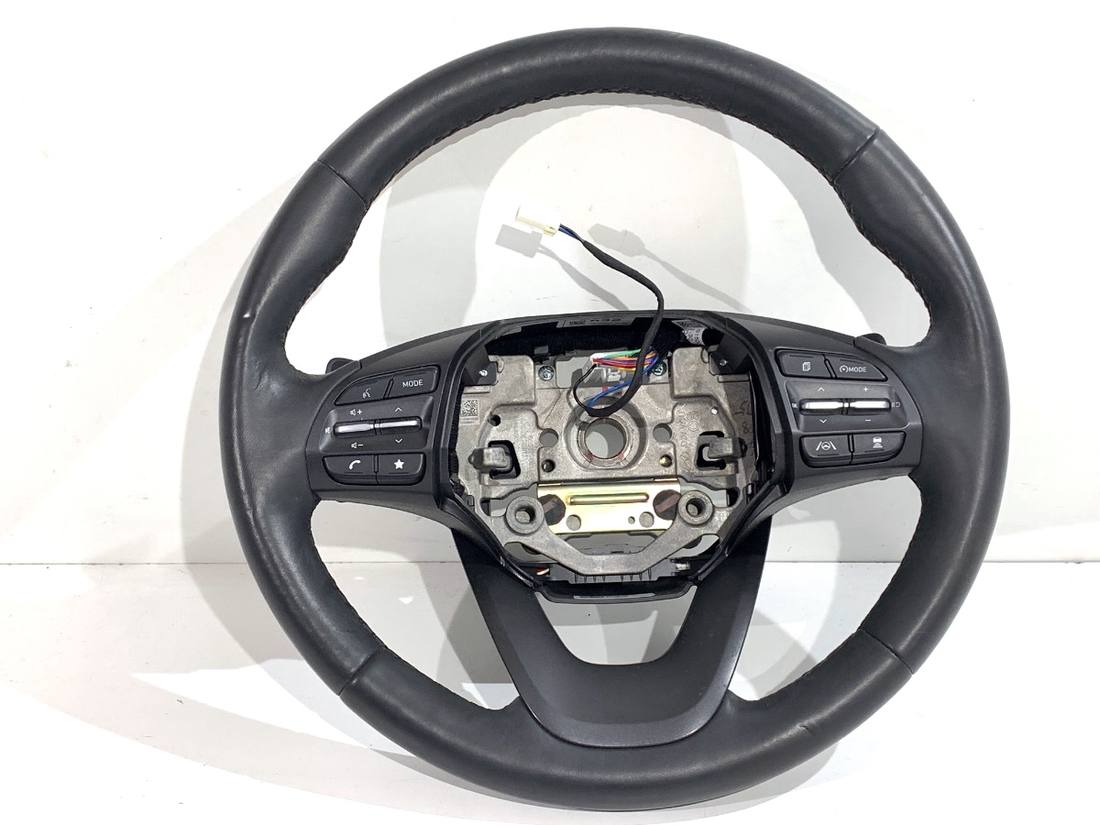 Руль Hyundai Kona