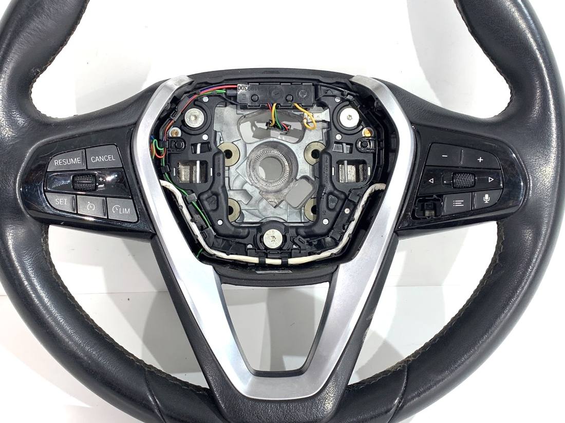 Кермо BMW 5 G30 — фото деталі 2