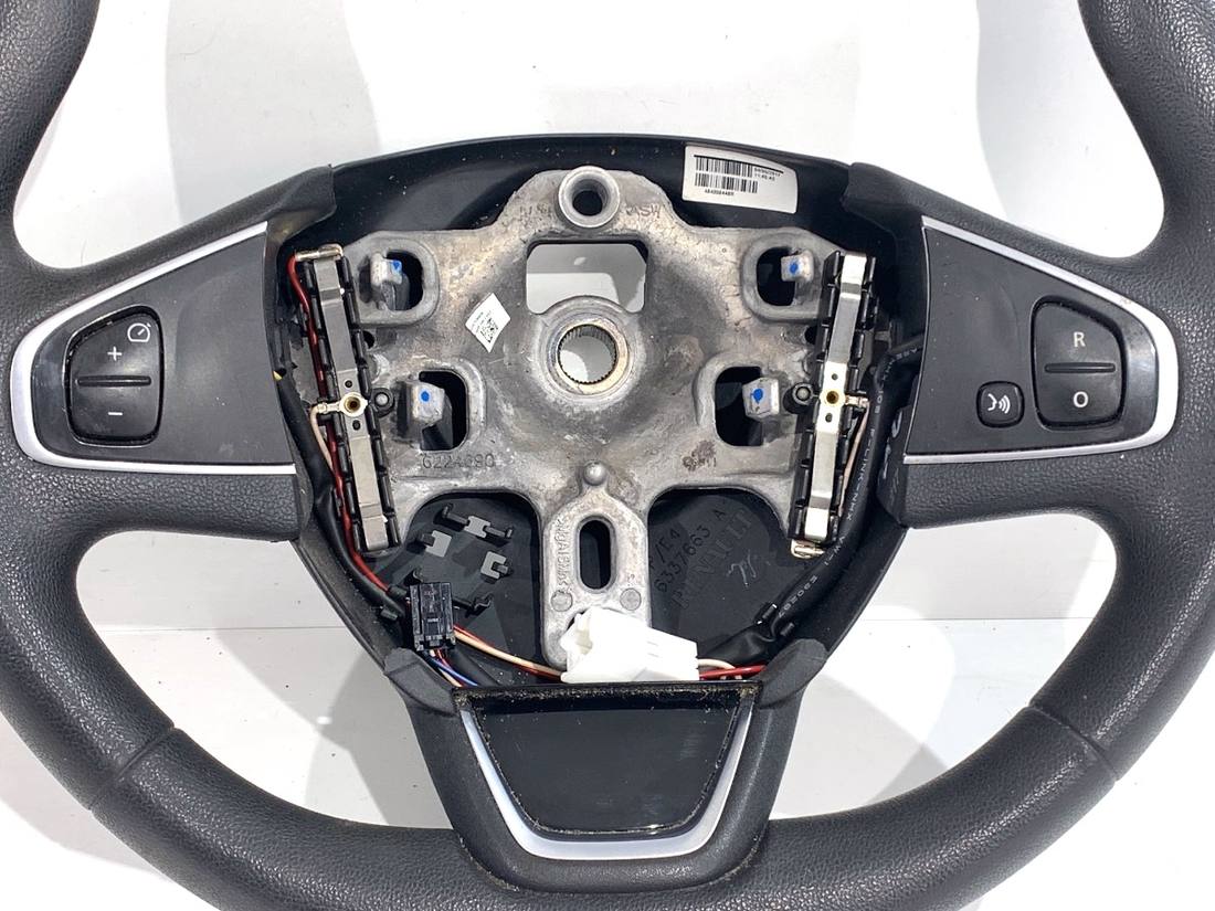 Кермо Renault Captur — фото деталі 2