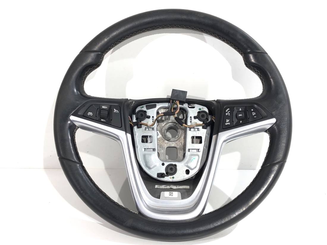 Руль Opel Meriva B 13412200