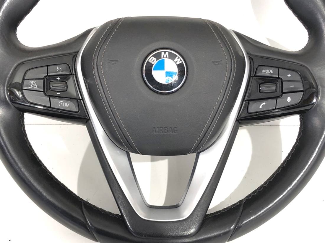 Кермо BMW 5 G30 — фото деталі 2