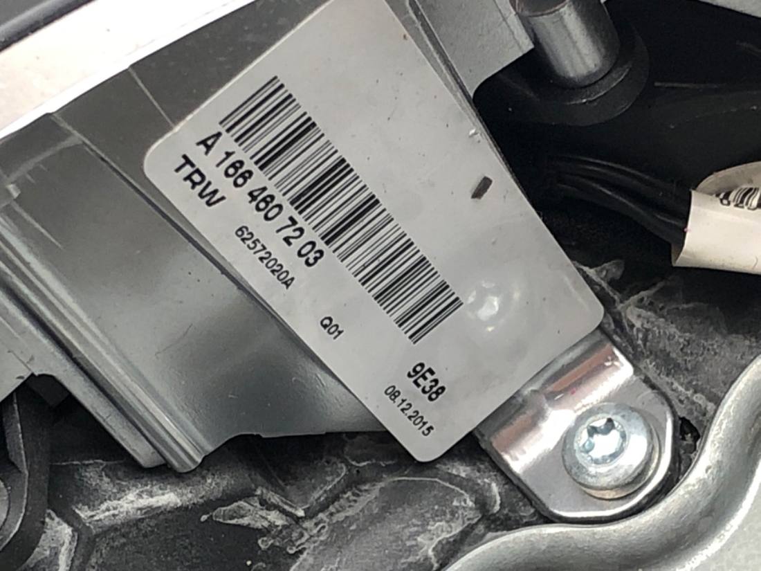 Кермо Mercedes E W212 A1664607203 — фото деталі 8