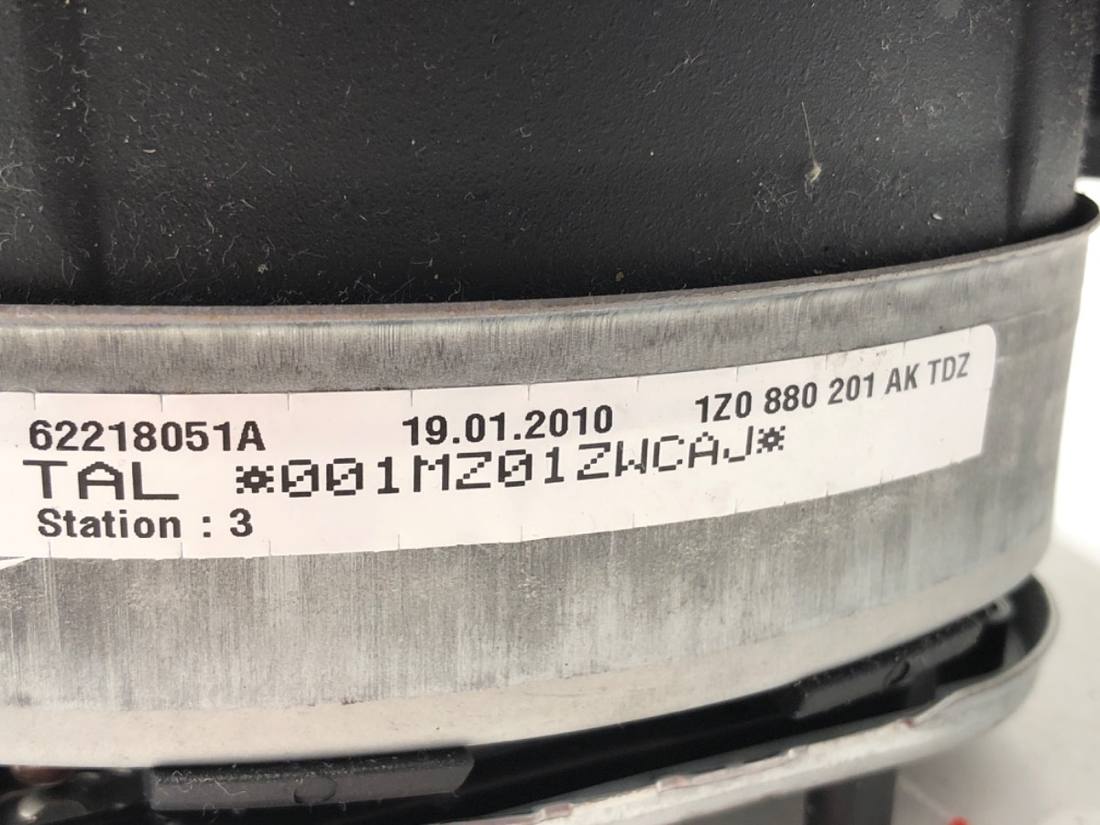 Подушка безпеки Airbag Skoda Octavia 2 1Z0880201AK — фото деталі 3