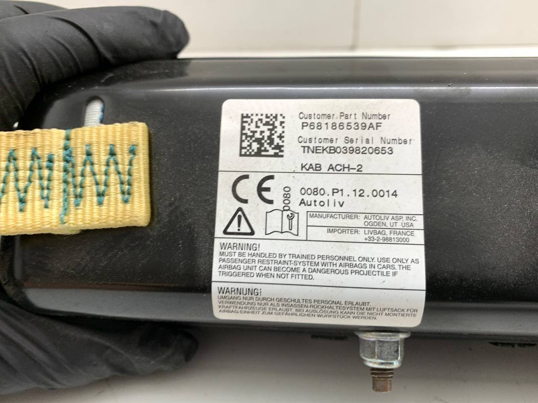 Подушка безпеки Airbag Chrysler Pacifica P68186539AF — фото деталі 3