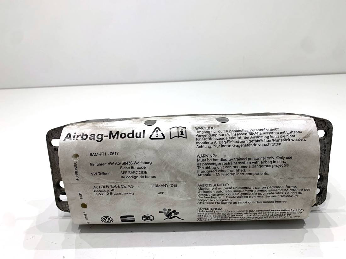 Подушка безпеки Airbag Skoda Octavia 2 1K0880204N