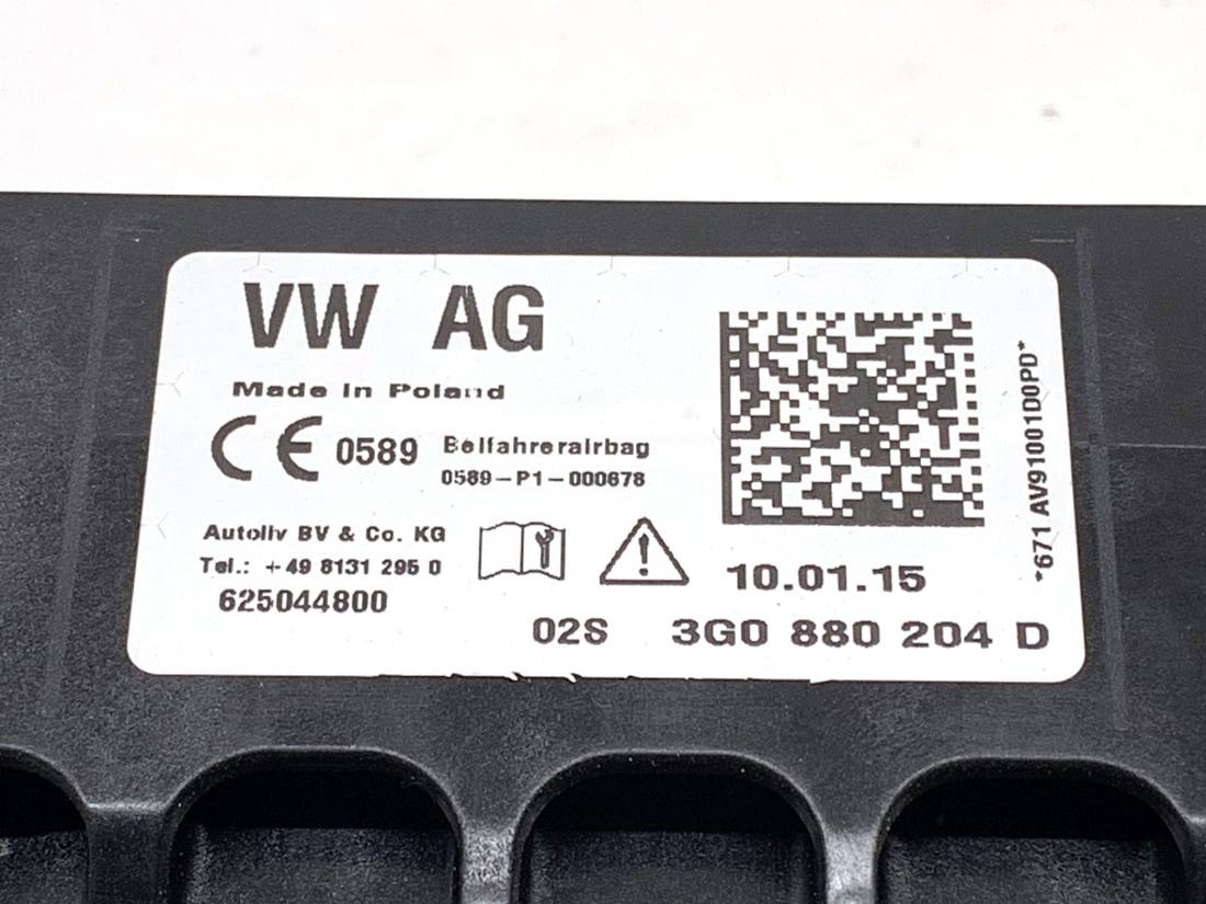 Подушка безпеки Airbag Volkswagen Passat B8 3G0880204D — фото деталі 3