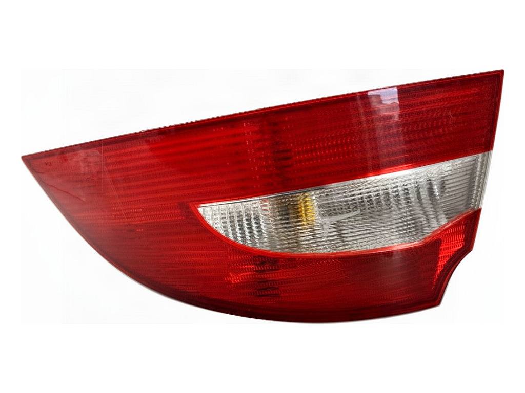 Ліхтар задній правий Skoda Superb 2 3T5945096