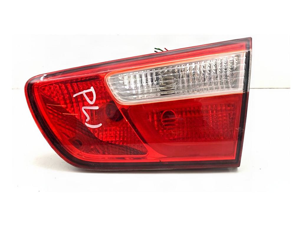 Фонарь задний правый Kia Rio 92404-1W0