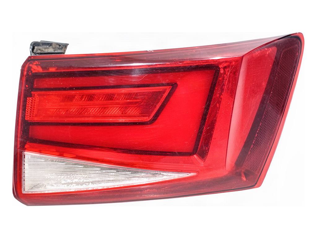 Фонарь задний правый Seat Ateca 575945208C