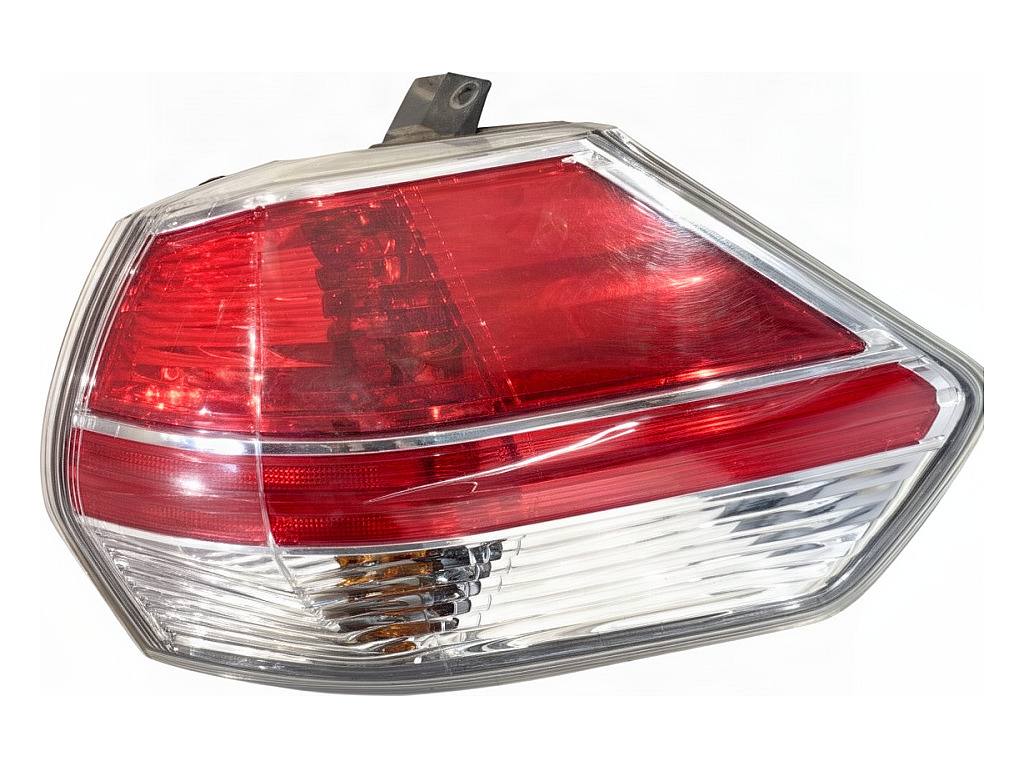 Ліхтар задній правий Nissan X-trail