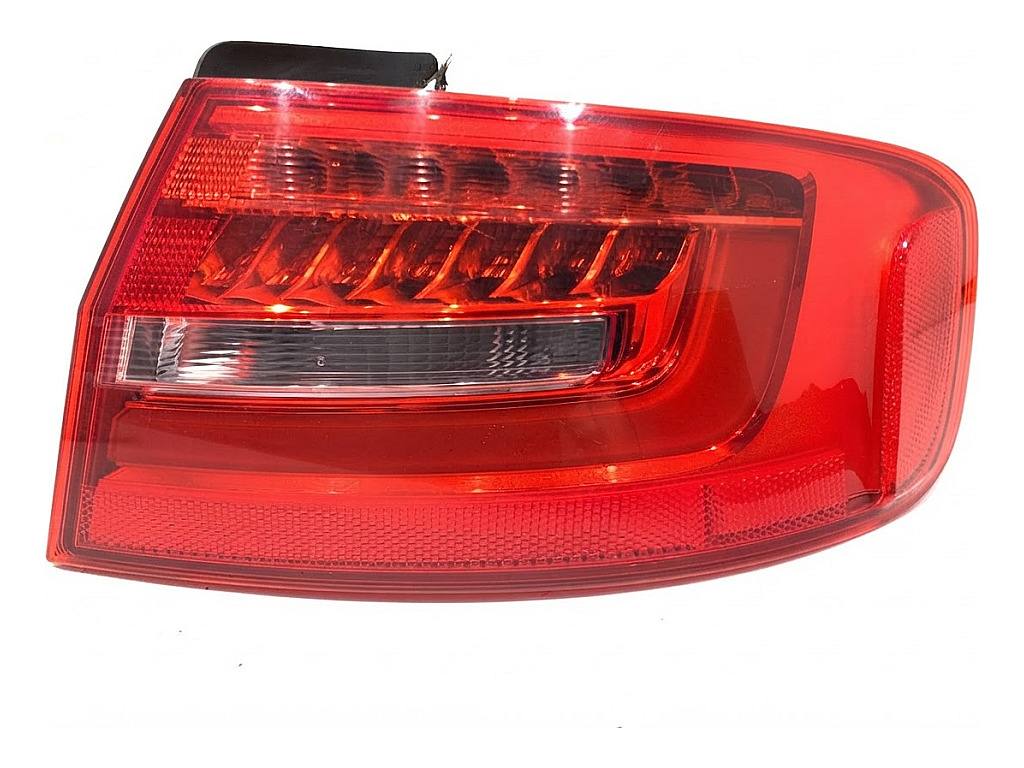 Ліхтар задній правий Audi A4 B8 01091602