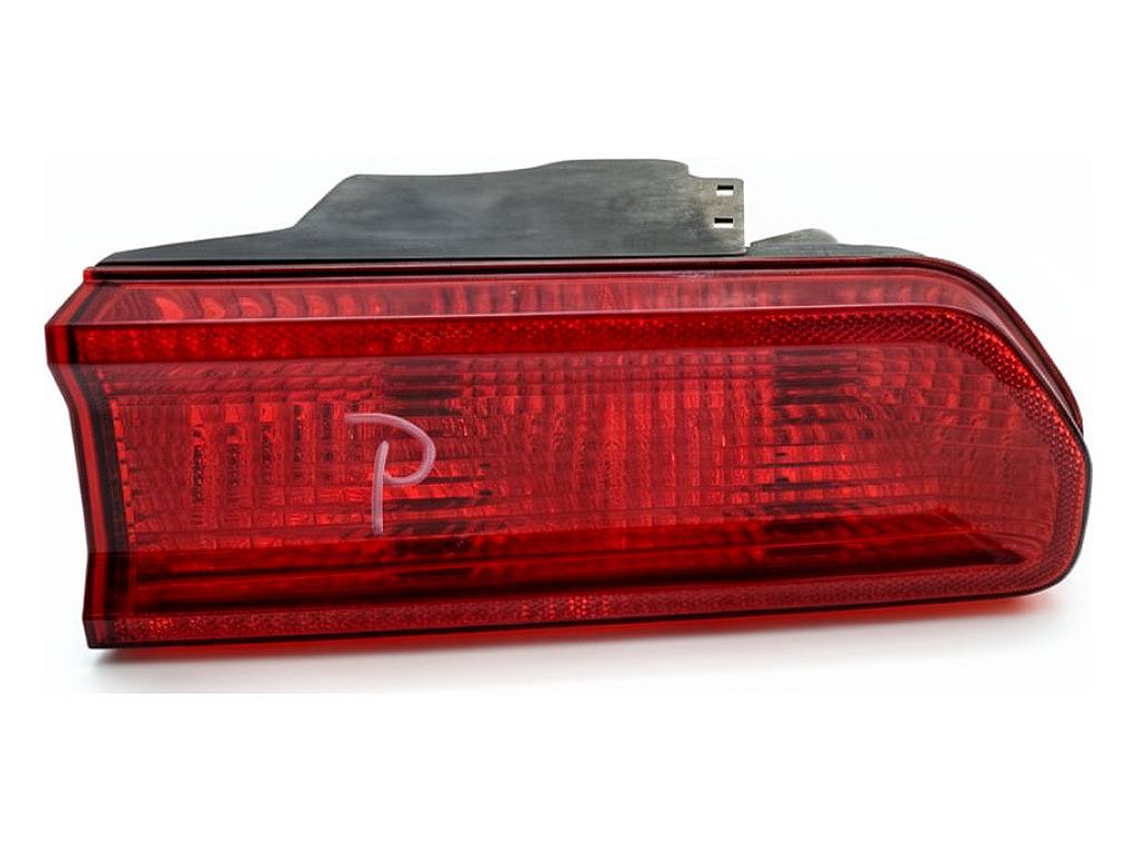 Фонарь задний правый Dodge Challenger