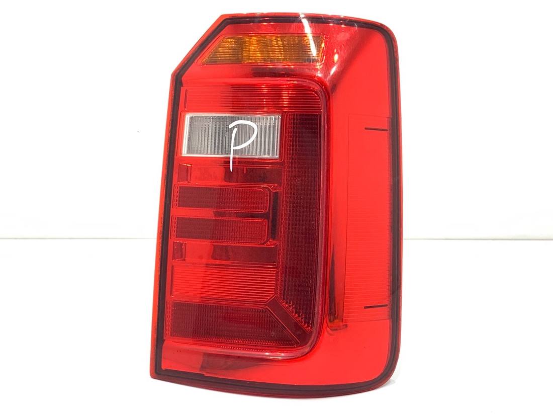 Ліхтар задній правий Volkswagen Caddy 2K1945096T