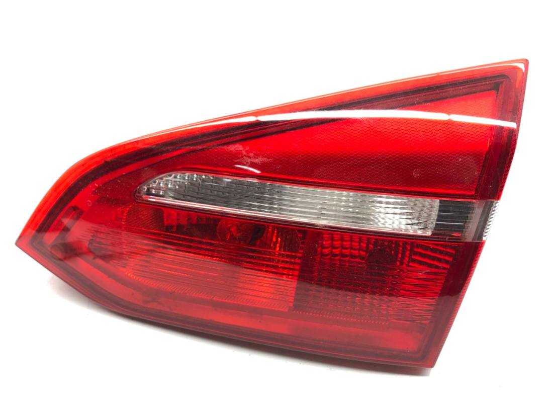 Ліхтар задній правий Ford Focus F1EB-13A602-BA