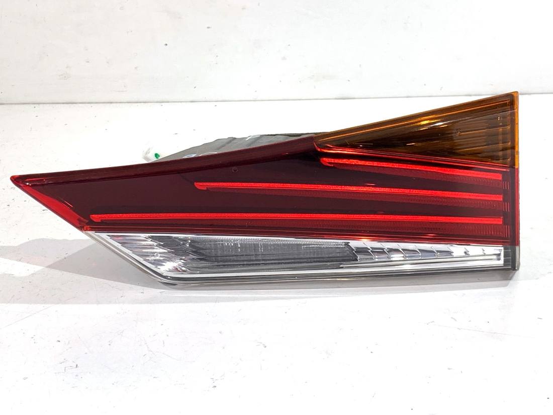 Фонарь задний правый Lexus IS 81580-53162
