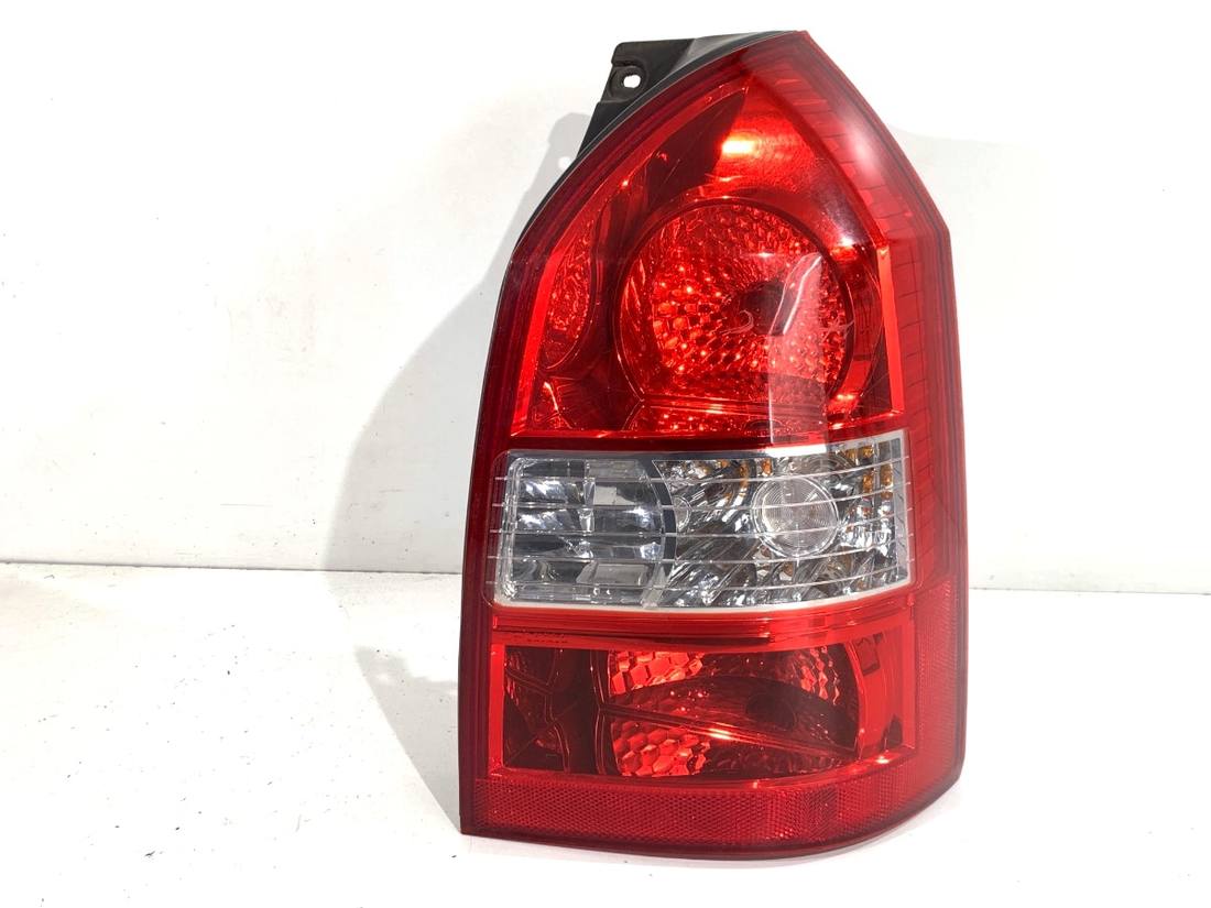 Фонарь задний правый Hyundai Tucson 92401-2E0