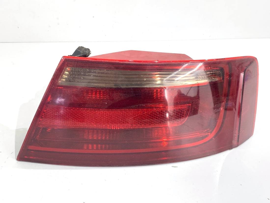 Ліхтар задній правий Audi A5 8T 8T0945096
